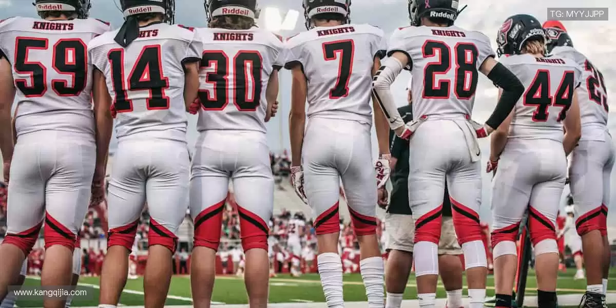 👕 限量周边，穿上它，你就是赛场最靓的崽！